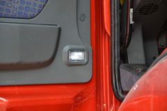 中国重汽 豪瀚重卡 280马力 4X2牵引车(ZZ4185M3516D1)