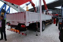 华菱汉马 220马力 6X2 随车吊