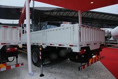 华菱汉马 220马力 6X2 随车吊