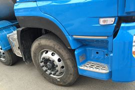 东风天龙&nbsp;液化气体运输车底盘图片