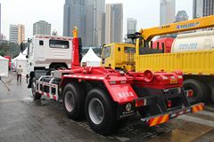 上汽红岩 杰狮M100 280马力 6X4 LNG可卸式垃圾车(重特牌)(QYZ5253ZXX4)