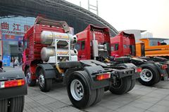 陕汽重卡 德龙新M3000 380马力 6X2 LNG牵引车(SX4258GR279TL)