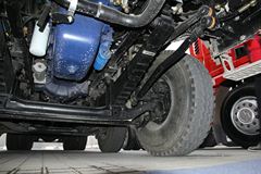 陕汽重卡 德龙新M3000 336马力 8X4 7.4米自卸车(SX3316HR366) 陕汽重卡 德龙新M3000 336马力 8X4 7.4米自卸车(SX3316HR366)