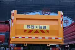 陕汽重卡 德龙新M3000 336马力 8X4 7.4米自卸车(SX3316HR366) 陕汽重卡 德龙新M3000 336马力 8X4 7.4米自卸车(SX3316HR366)