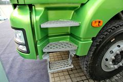 陕汽重卡 德龙新M3000 336马力 6X4 6.2米自卸车(SX3256MT404)