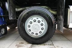 陕汽康明斯 德龙X3000 345马力 8X4 9.5米仓栅式载货车(SX5316CCY4V456)