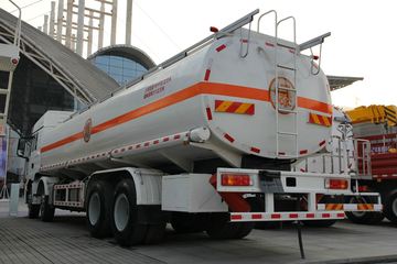 德龙新M3000 油罐车外观图片