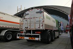 陕汽 德龙新M3000 290马力 6X4 清洗车(SX3256MM384)