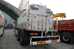陕汽 德龙新M3000 290马力 6X4 清洗车(SX3256MM384)
