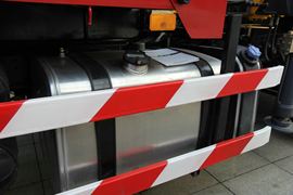 德龙F3000&nbsp;随车吊底盘图片