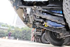 上汽红岩 新金刚重卡 310马力 8X4 7.6米自卸车(CQ3315HMG366B)