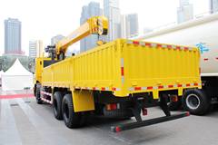 上汽红岩 杰狮M100 6X4 12吨 随车吊 上汽红岩 杰狮M100 6X4 12吨 随车吊