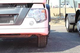 HOWO T5G&nbsp;牵引车外观                                                图片