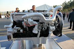 中国重汽MT13.44-50 440马力 13L 国五 天然气发动机