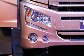 铂骏·天际&nbsp;牵引车外观                                                图片