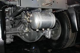 铂骏·天际&nbsp;牵引车底盘                                                图片