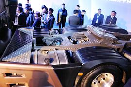 铂骏·天际&nbsp;牵引车底盘                                                图片