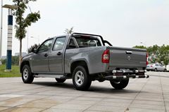 东风P66-221精英型 2.4L柴油 两驱 双排皮卡