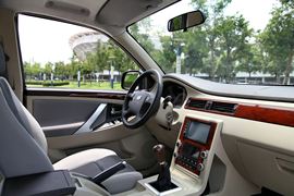 东风皮卡&nbsp;皮卡驾驶室                                               图片