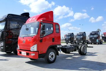 解放 J6F 150马力 3.85米排半轻卡底盘(CA5046XXYP40K2L1E5A84-3)