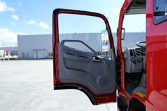 解放 J6F 重载版 150马力 4X2排半轻卡底盘 解放 J6F 重载版 150马力 4X2排半轻卡底盘