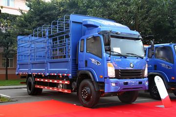 重汽王牌 7系中卡 180马力 4X2 6.8米仓栅式载货车(CDW1161HA1R4)