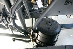 沃尔沃 新FH重卡 460马力 6X2R 高顶牵引车(土豪金)