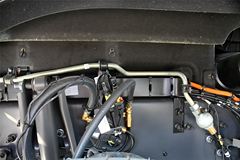 沃尔沃 新FH重卡 460马力 6X2R 高顶牵引车(土豪金)