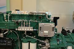 锡柴CA4DL1-26E5H 260马力 5.1L 国五 柴油发动机