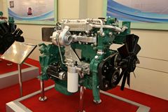 锡柴CA4DLDZ-18E4R 180马力 4.4L 国四 柴油发动机