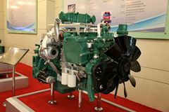 锡柴CA6DLDZ-32E4R 320马力 6.6L 国四 柴油发动机