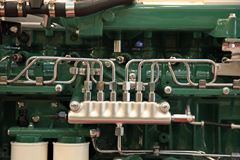 锡柴CA6DL2G3-35E5R 350马力 8.6L 国五 柴油发动机