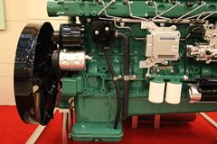 锡柴CA6DM2-37E5 370马力 11L 国五 柴油发动机