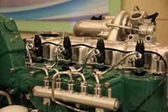 锡柴CA4DF4-15E4 150马力 4.75L 国四 柴油发动机