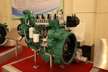 锡柴CA6DLD-24E5 240马力 6.6L 国五 柴油发动机