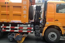 德龙F3000底盘&nbsp;除雪车外观图片