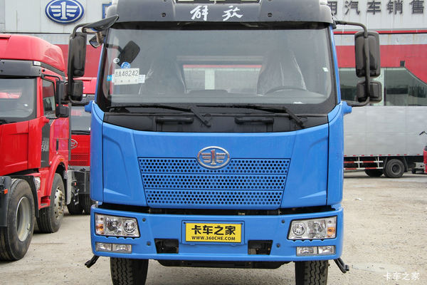 特惠:J6L 大柴 180P 7.7米 载货