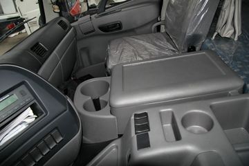 �������ó� �����ؿ� 245���� 6X2 9.6����ʽ�ػ�������ͼƬ