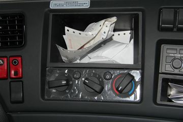 �������ó� �����ؿ� 245���� 6X2 9.6����ʽ�ػ�������ͼƬ