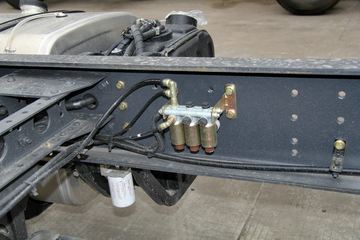 �������ó� �����ؿ� 245���� 6X2 9.6����ʽ�ػ�������ͼƬ