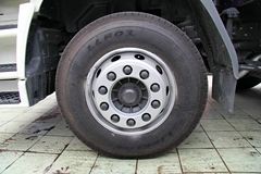 东风柳汽 乘龙M5重卡 245马力 6X2 9.6米排半厢式载货车(LZ5200XXYM5CA) 东风柳汽 乘龙M5重卡 245马力 6X2 9.6米排半厢式载货车(LZ5200XXYM5CA)