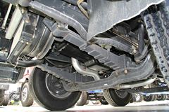 东风柳汽 乘龙M5重卡 245马力 6X2 9.6米排半厢式载货车(LZ5200XXYM5CA) 东风柳汽 乘龙M5重卡 245马力 6X2 9.6米排半厢式载货车(LZ5200XXYM5CA)