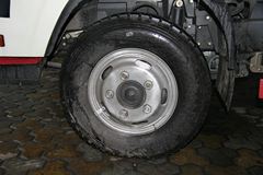 解放 J6F 110马力 4.21米单排厢式轻卡(CA5041XXYP40K2L1E4A84-3)