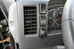 江淮 帅铃H330 130马力 4.18米单排栏板轻卡(HFC1043P71K1C2)