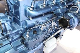 WP12NG系列&nbsp;发动机外观                                                图片