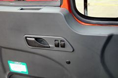 一汽柳特 新安捷(L5R)重卡 420马力 6X4长头牵引车(CA4255K2E4R5T1A92)