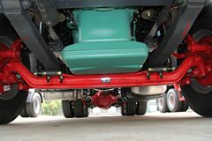 一汽柳特 新安捷(L5R)重卡 420马力 6X4长头牵引车(CA4255K2E4R5T1A92)