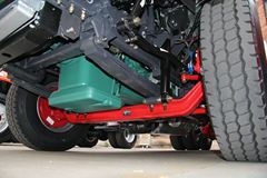 一汽柳特 新安捷(L5R)重卡 350马力 6X4 LNG长头牵引车(CA4253N2E5R5T1A92)