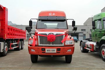 一汽柳特 安捷(L5R)重卡 390马力 6X2长头牵引车(双层大梁)(CA4232K2E4R5T3A90)