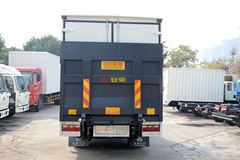 解放 J6F 130马力 4.21米单排厢式轻卡(带尾板)(CA5041XXYP40K2L1E4A84-3)